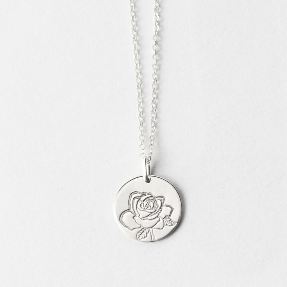 Rose June Birth Flower Engraved Cute Gift Necklace - Picture 6 of 16